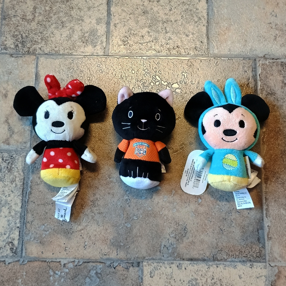 Itty Bitty's Disney Mickey Minnie Kitty set of 3